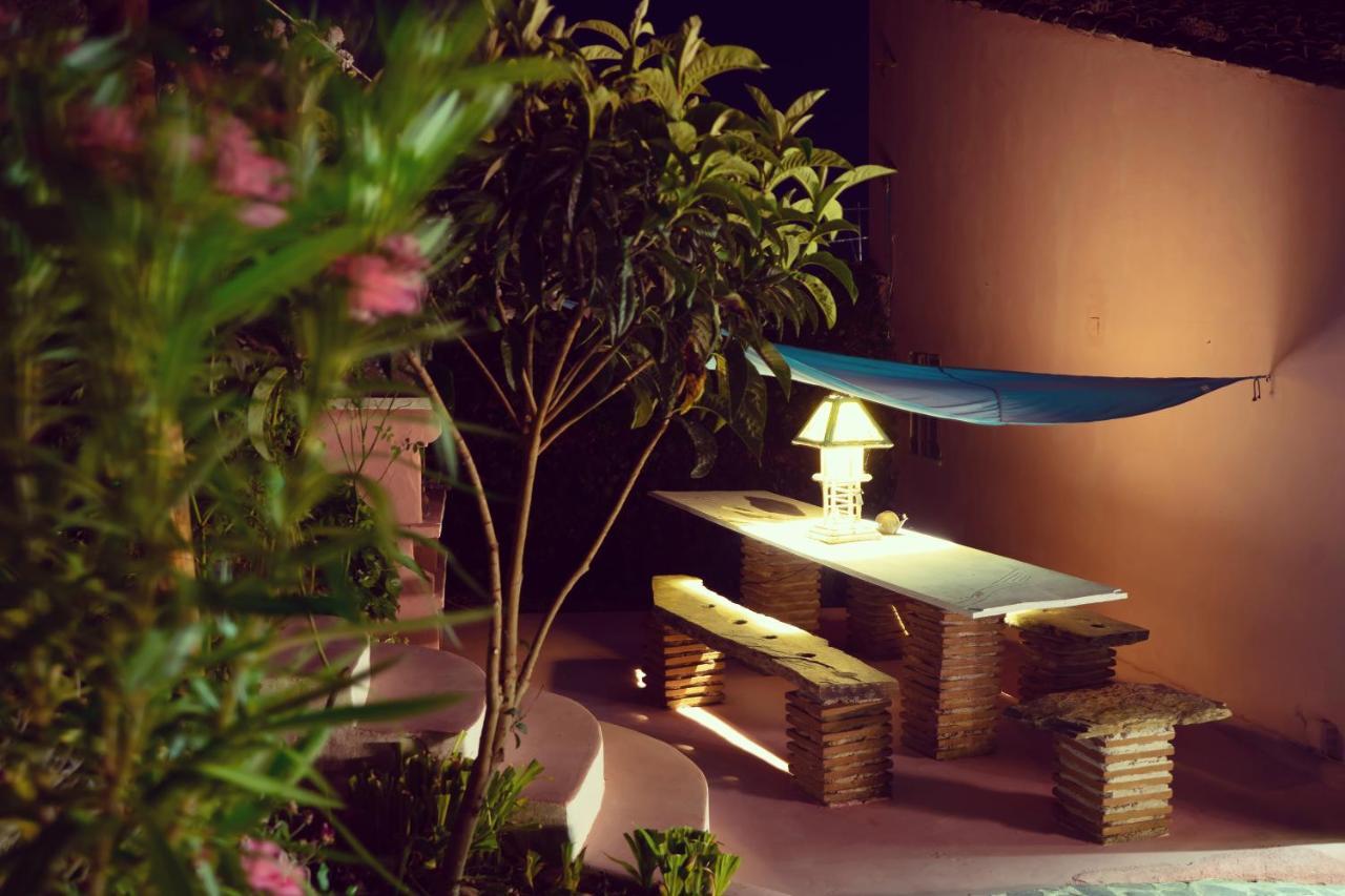 Casa Rico Frade Garden Hotel São Pedro do Corval Exterior photo