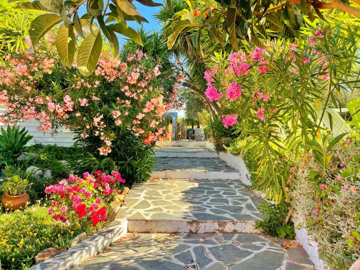 Casa Rico Frade Garden Hotel São Pedro do Corval Exterior photo